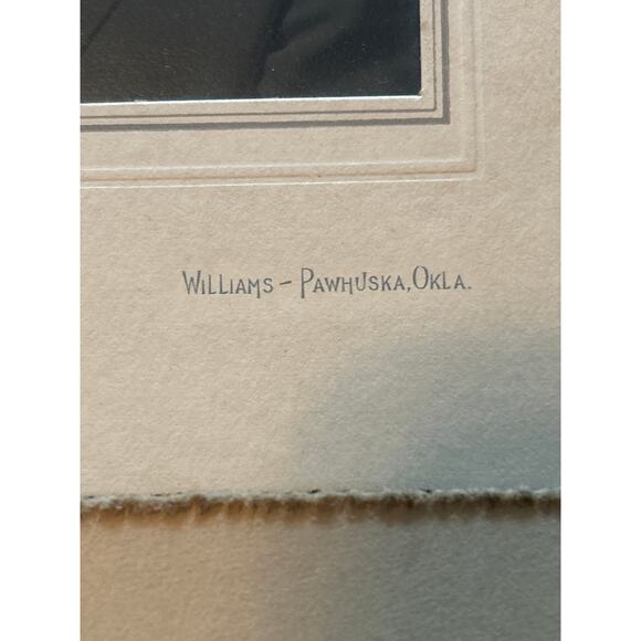 Lot of 12 Vintage Photographs Various Photogrophy Studios Most 4" x 6" - Picture 5 of 8